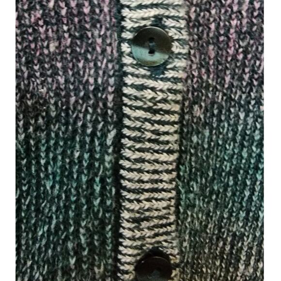 CJ Banks VTG  Multi Color Ombre Striped Sweater  Pearlized Buttons Womens  Small - Picture 3 of 10
